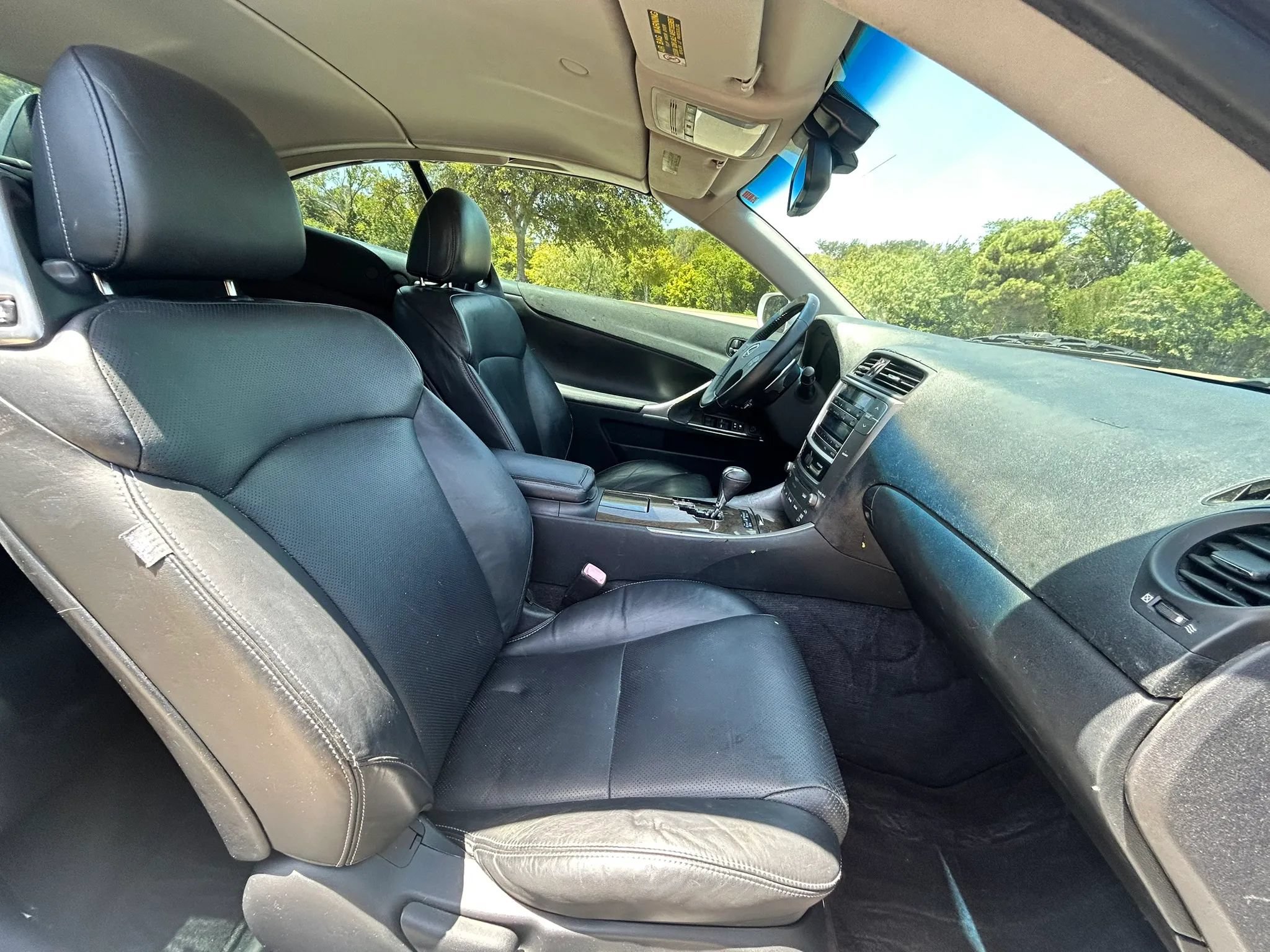 Used 2010 Lexus IS 350C RWD image 14