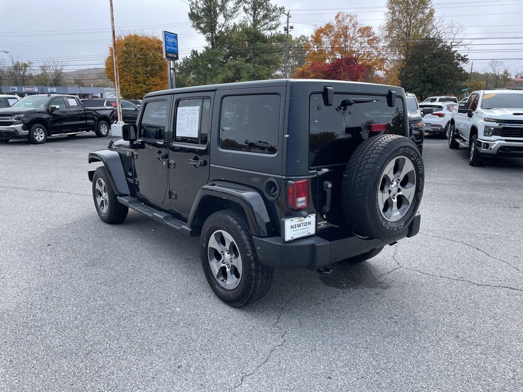 Used 2017 Jeep Wrangler Unlimited Sahara w/ Connectivity Group image 42