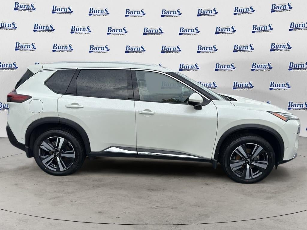 Used 2023 Nissan Rogue Platinum FWD image 8