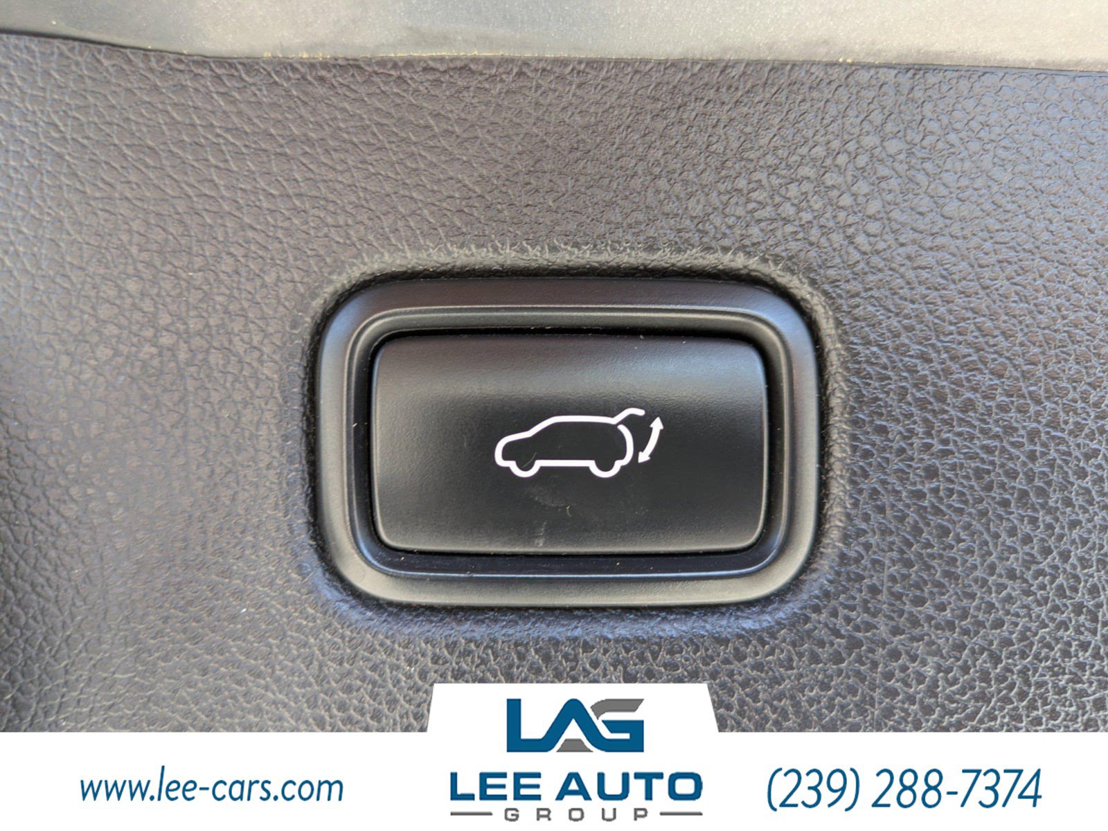 Used 2018 Kia Sorento EX image 11