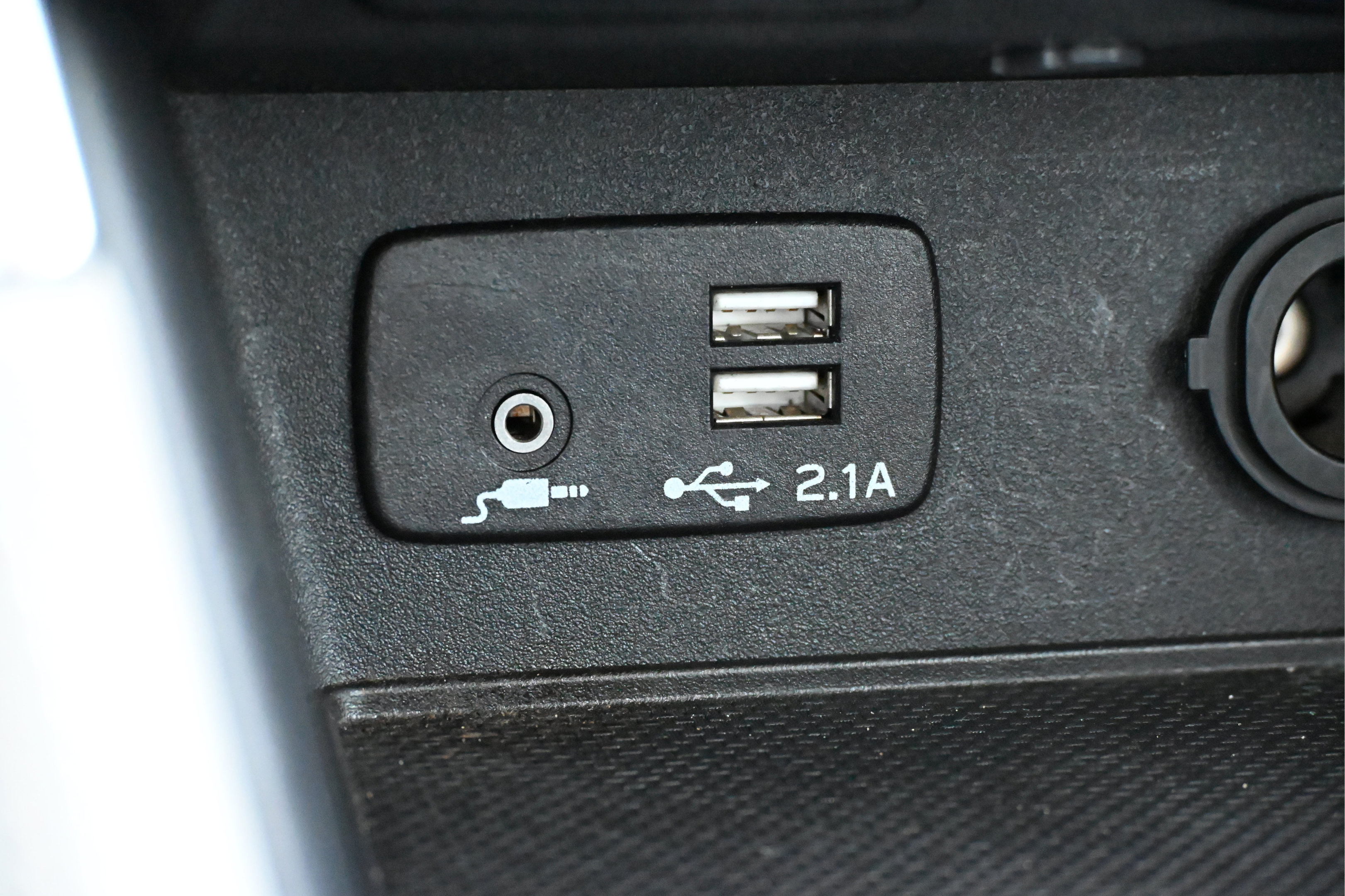 Used 2024 Subaru Forester Limited AWD/4WD image 26
