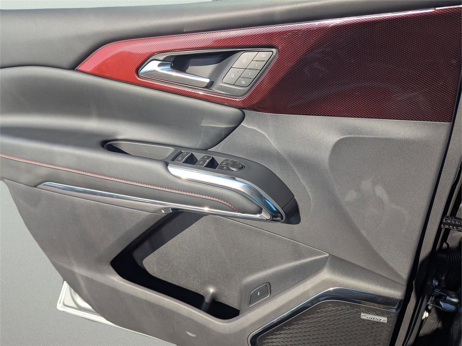 New 2026 Chevrolet Traverse RS w/ LPO, Floor Liner Package image 18