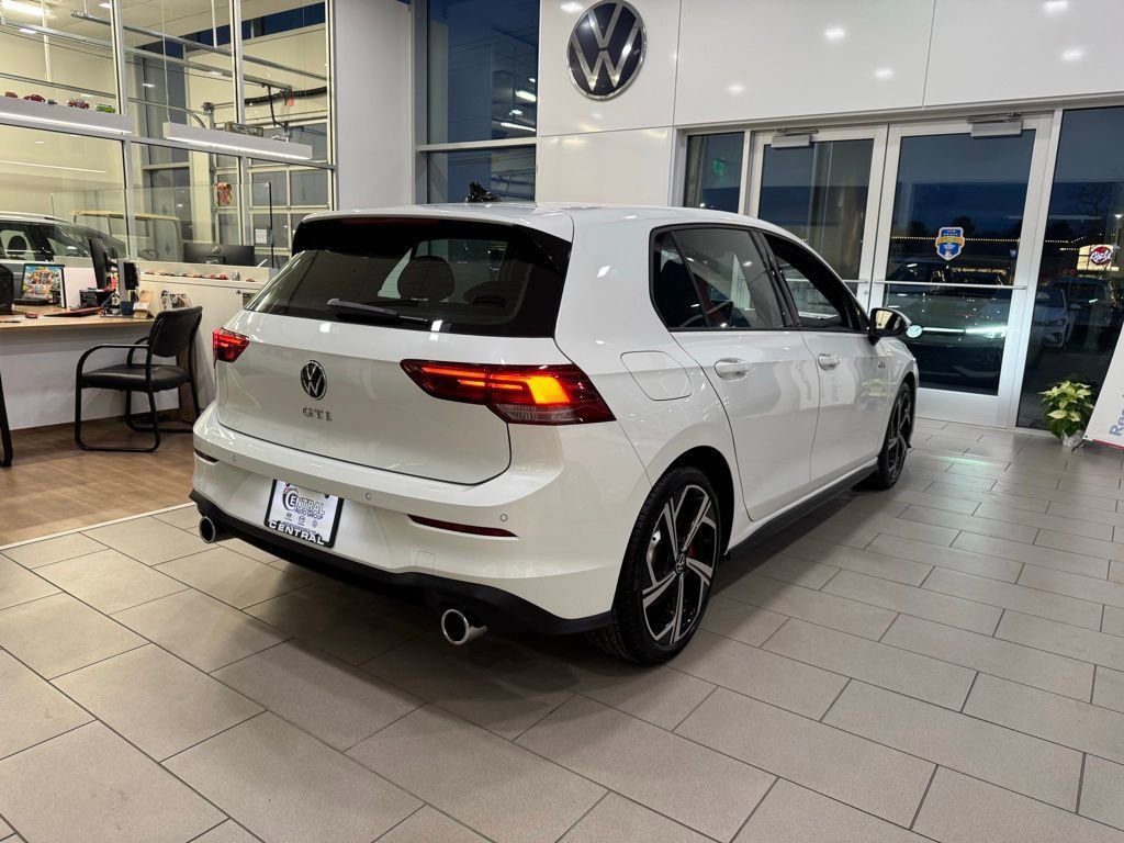 New 2026 Volkswagen GTI SE image 5