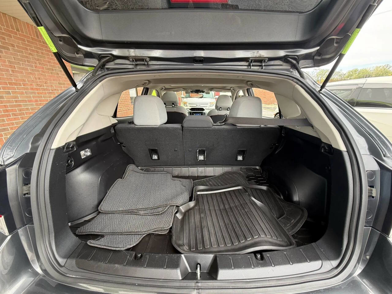 Used 2023 Subaru Crosstrek 2.0i Premium image 16