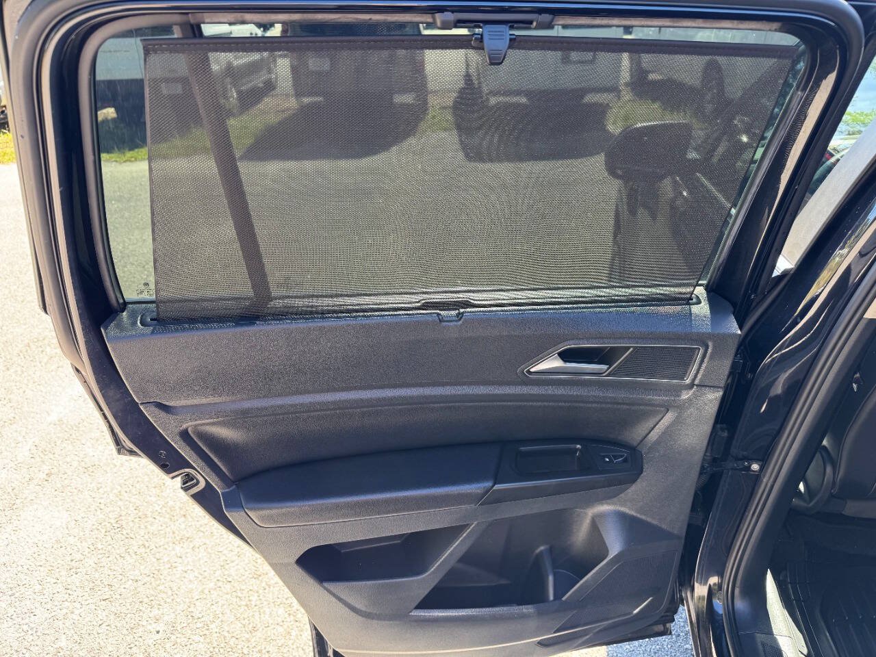 Used 2018 Volkswagen Atlas SE FWD image 42