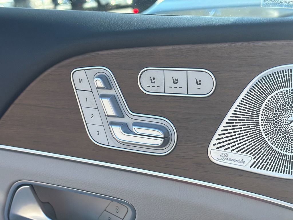 Used 2021 Mercedes-Benz GLE 350 w/ AMG Line Exterior image 35