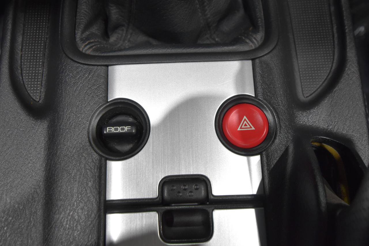 Used 2004 Honda S2000 image 29