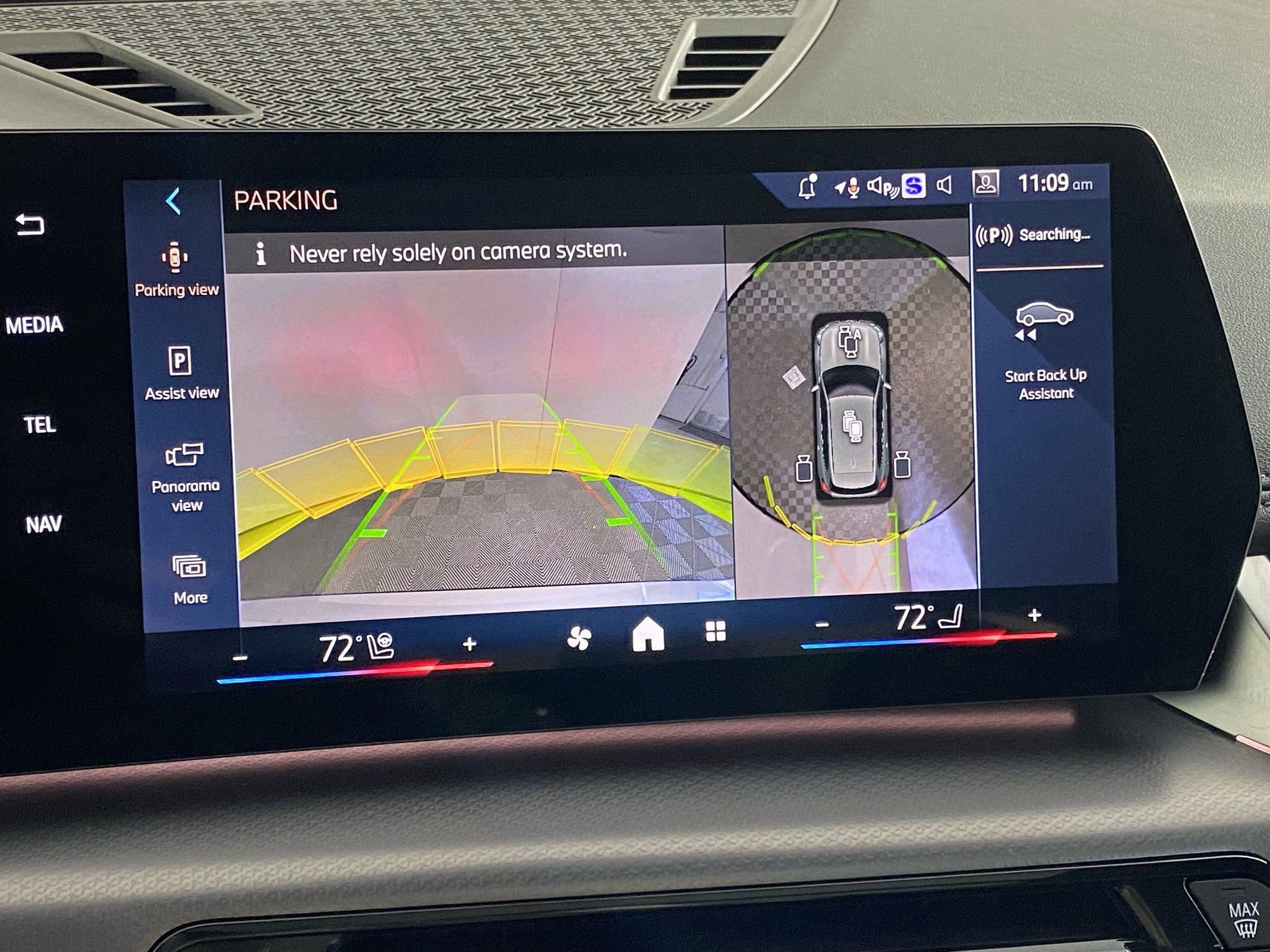 Used 2025 BMW X1 xDrive28i w/ Technology Package image 25