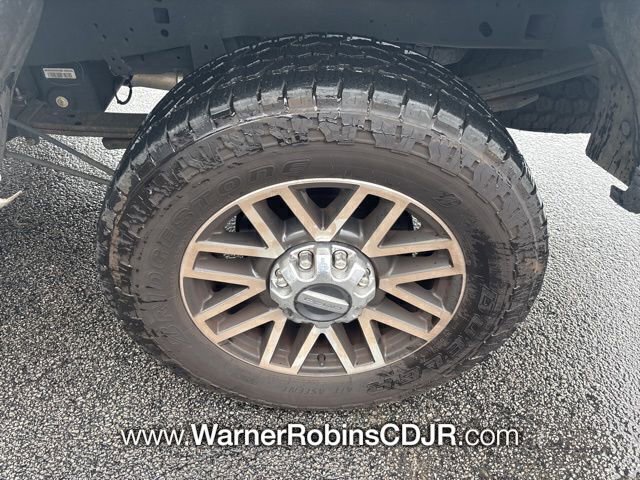 Used 2019 Ford F250 Lariat w/ Lariat Value Package AWD/4WD image 5