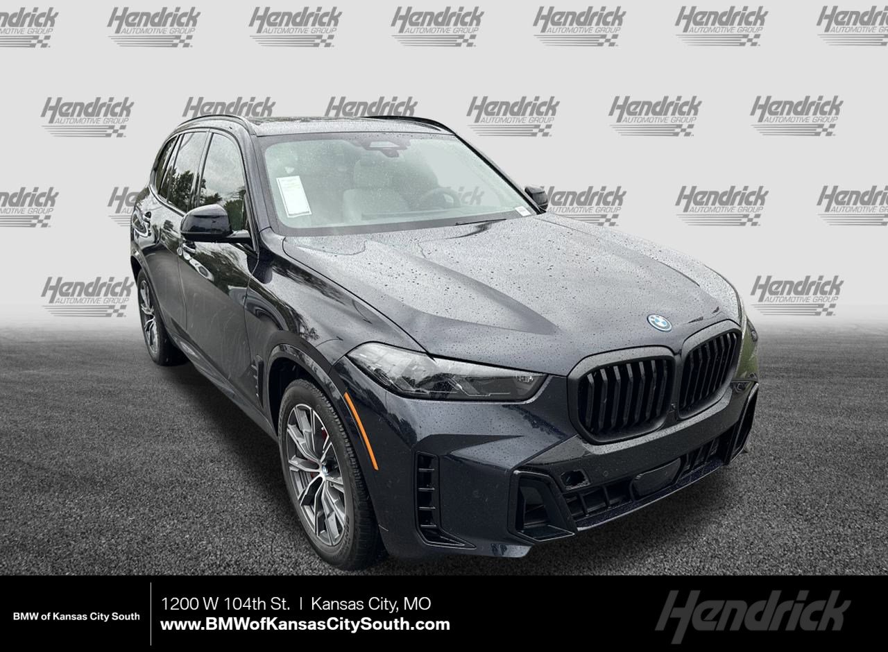 New 2026 BMW X5 xDrive50e w/ M Sport Package image 1