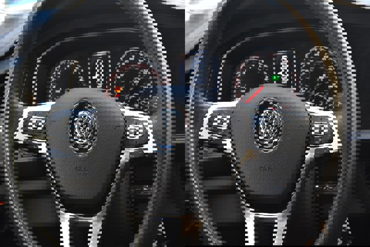 Used 2019 Volkswagen Jetta S w/ Driver Assistance Package image 24