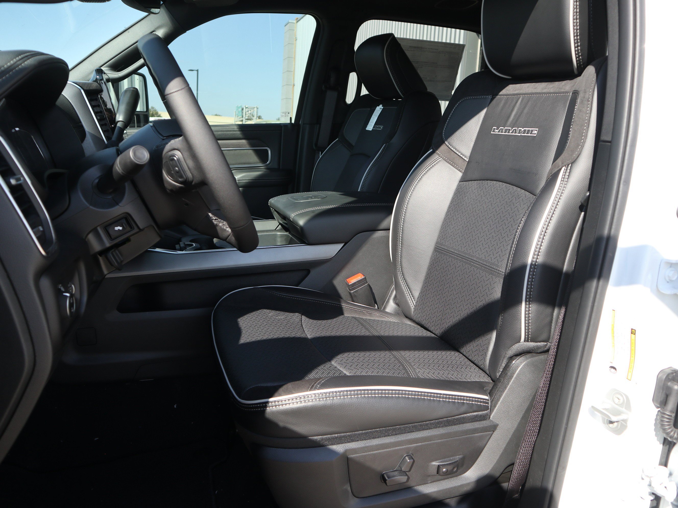 New 2026 RAM 3500 Laramie image 22