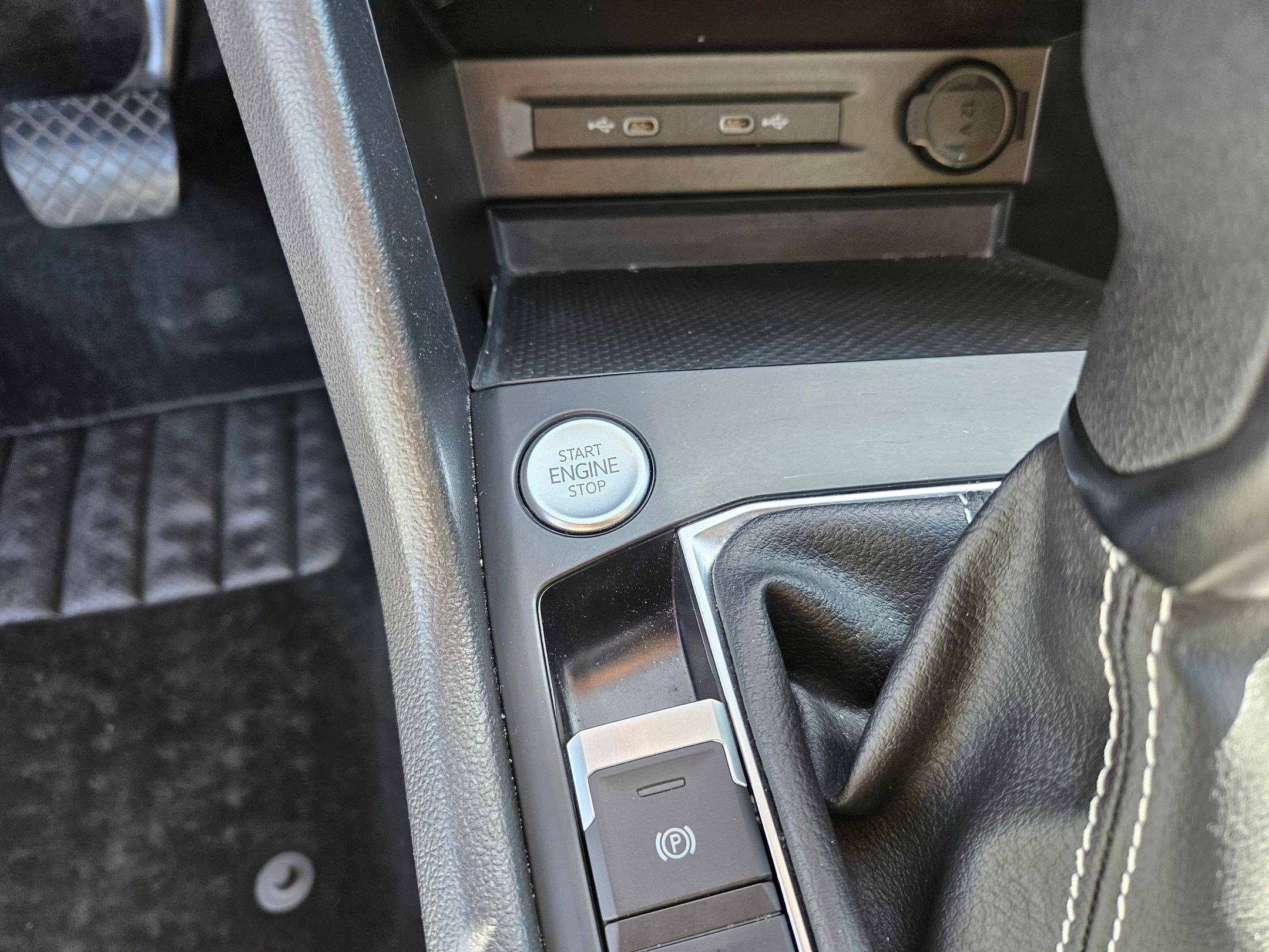 Used 2022 Volkswagen Taos S image 22