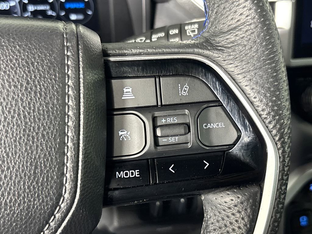 Used 2023 Toyota Sequoia Platinum image 15