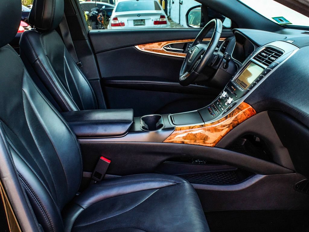 Used 2020 Lincoln Nautilus Reserve AWD/4WD image 42