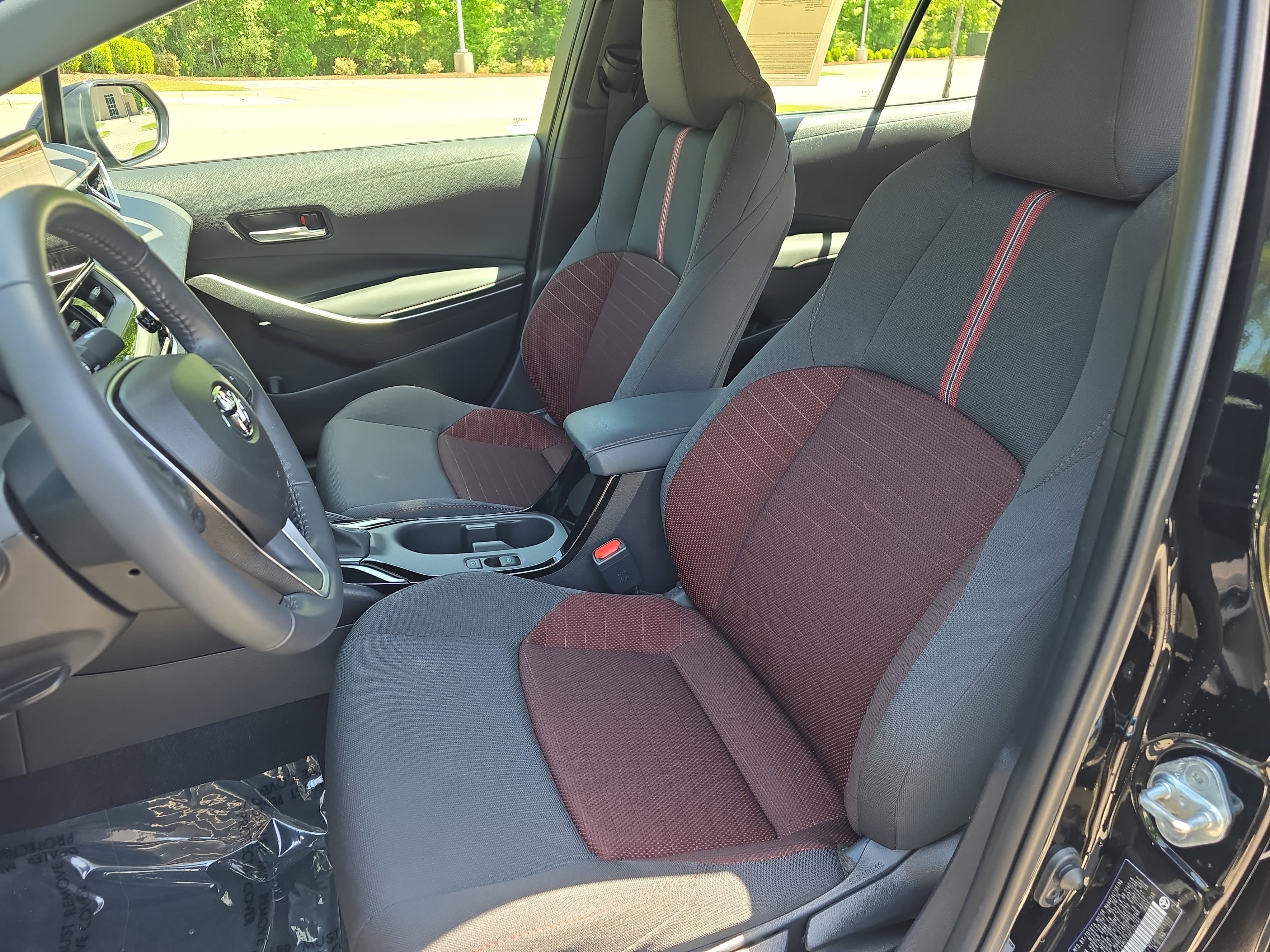 Used 2024 Toyota Corolla SE FWD image 16