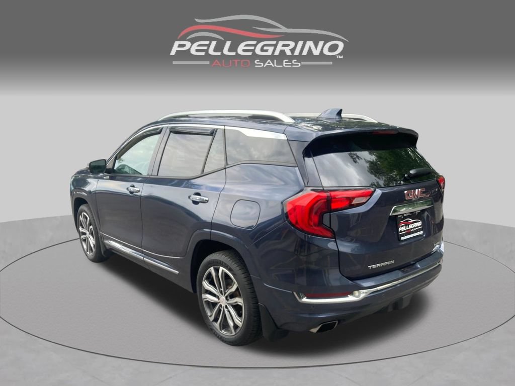 Used 2019 GMC Terrain Denali w/ Advanced Safety Package AWD/4WD image 4