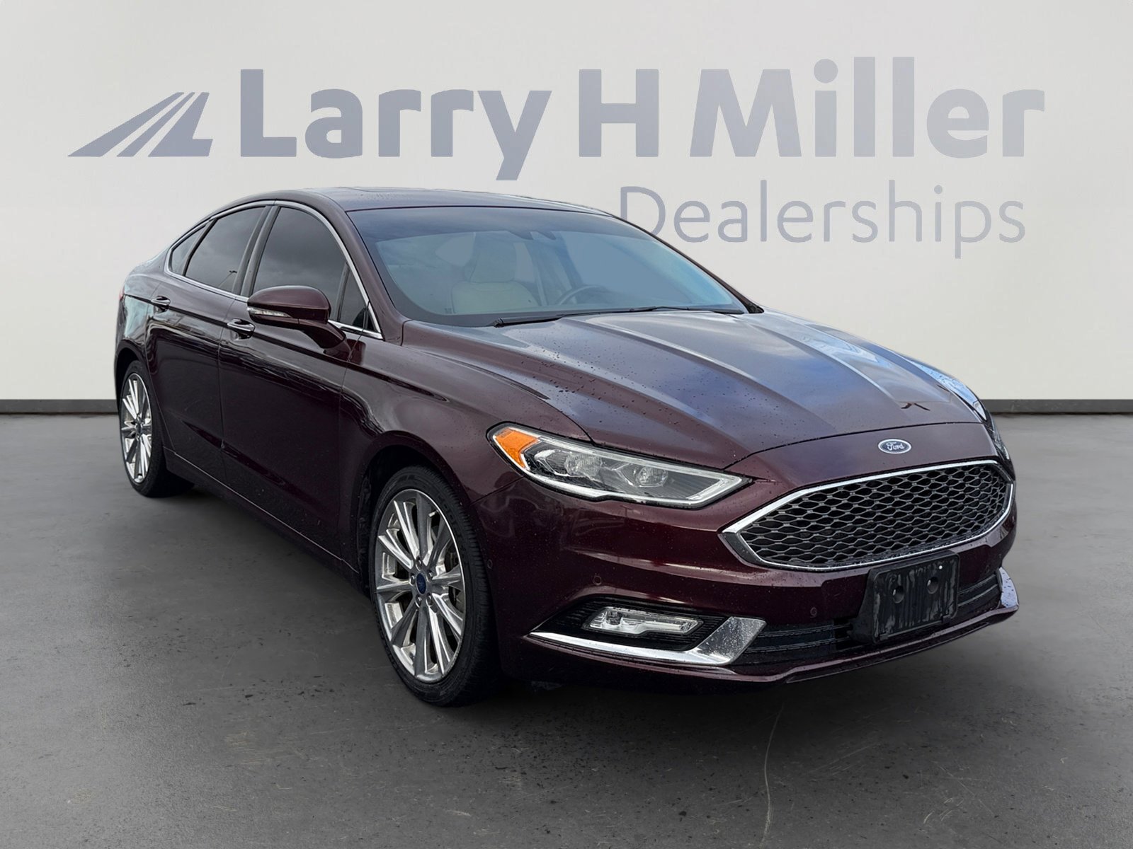 Used 2017 Ford Fusion Platinum image 7