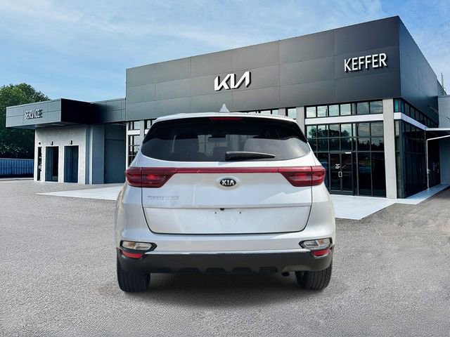 Certified 2022 Kia Sportage LX image 7