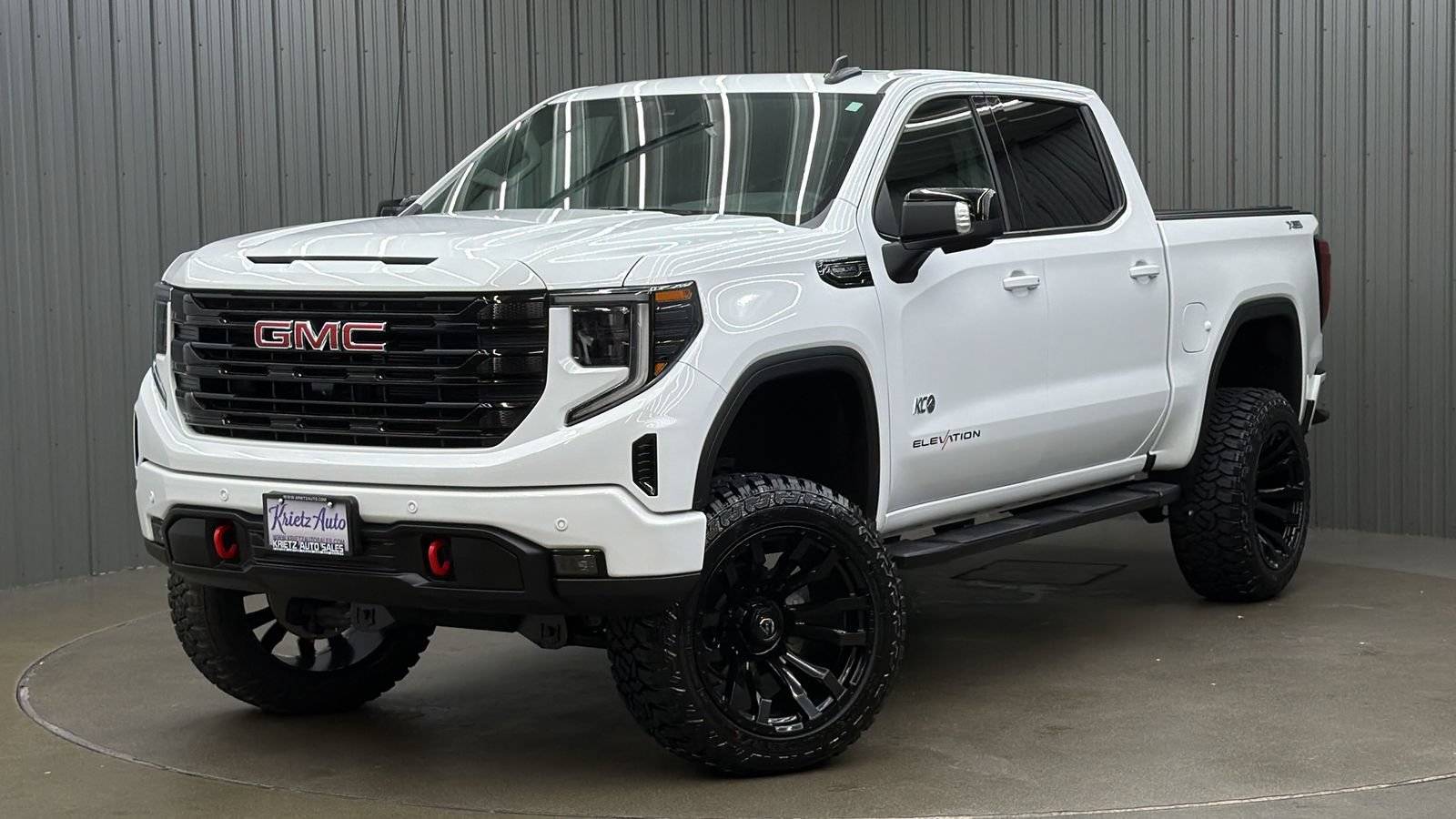Used 2025 GMC Sierra 1500 Elevation w/ Elevation Premium Package