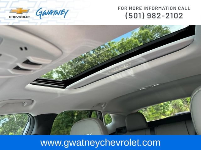 Used 2025 Chevrolet Trax ACTIV w/ Sunroof Package FWD image 21