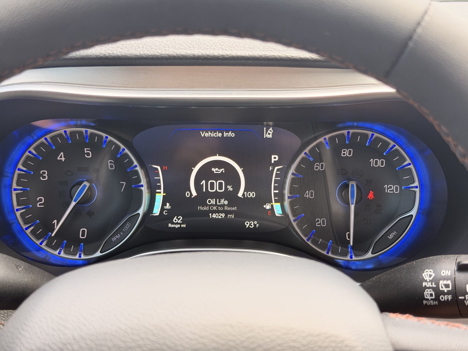 Used 2026 Chrysler Pacifica Pinnacle FWD image 32
