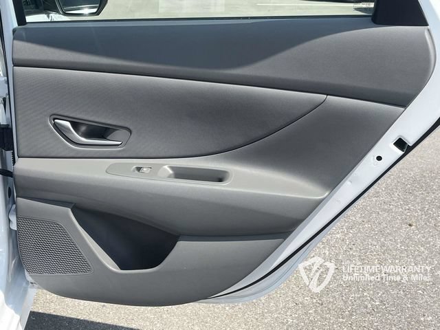 Certified 2025 Hyundai Elantra Sport FWD image 24
