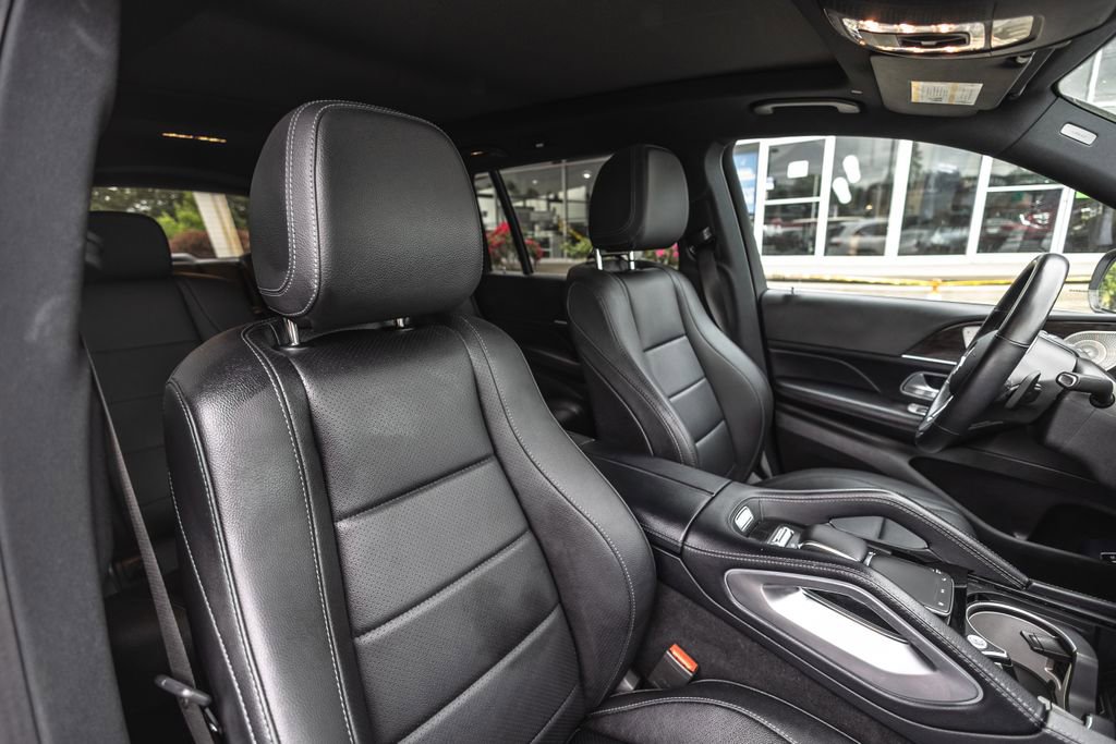 Used 2021 Mercedes-Benz GLS 450 4MATIC image 30