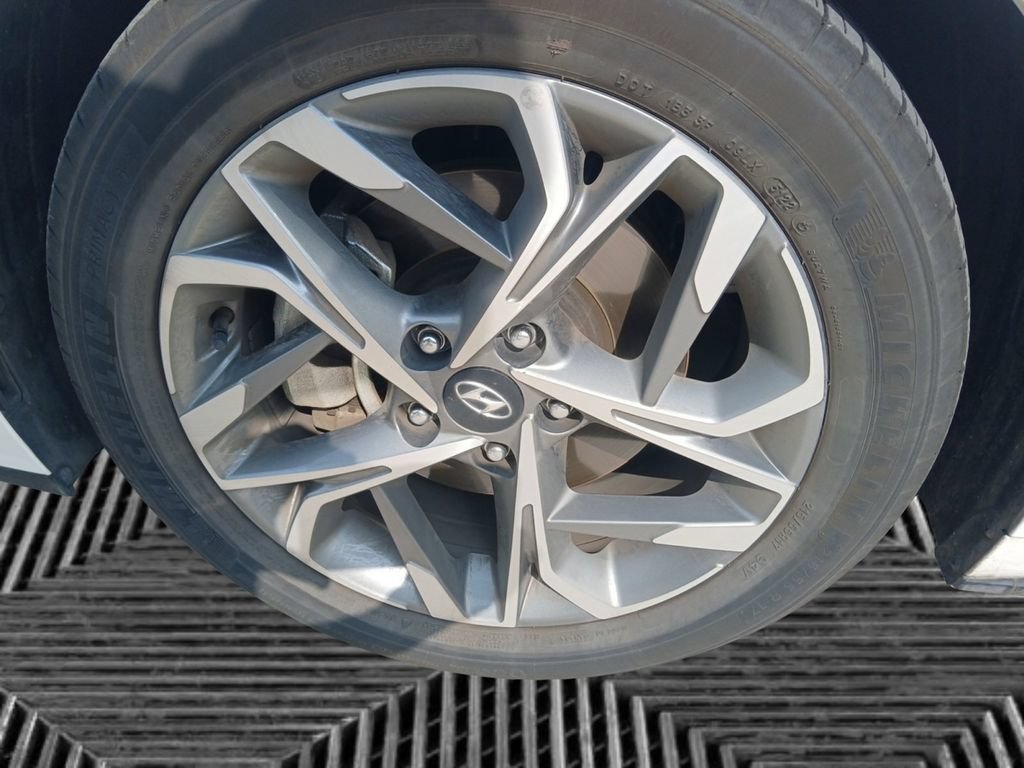 Used 2023 Hyundai Sonata SEL FWD image 10