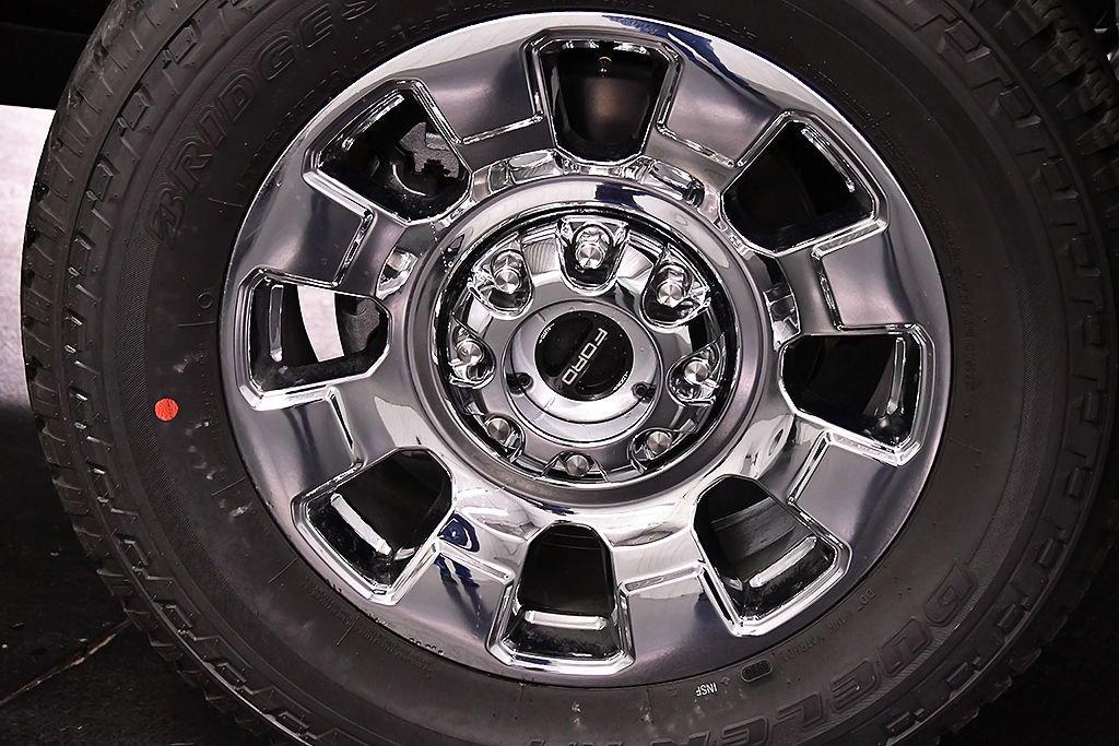 New 2026 Ford F350 Lariat w/ Lariat Ultimate Package AWD/4WD image 9