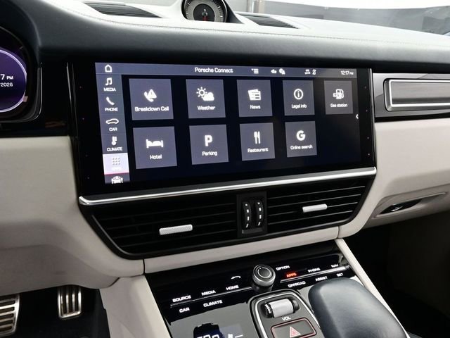 Certified 2021 Porsche Cayenne GTS AWD/4WD image 10