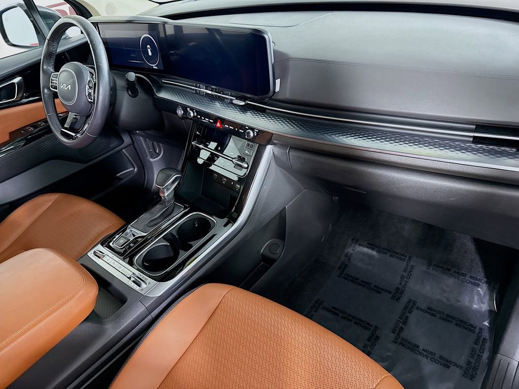 Used 2024 Kia Carnival SX Prestige image 37