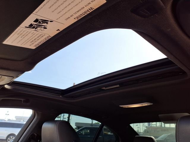 Used 2018 BMW 340i Sedan image 30