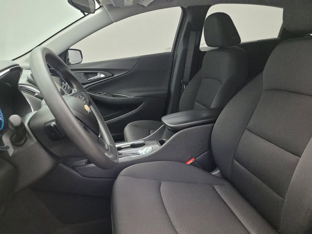 Used 2020 Chevrolet Malibu LT FWD image 17