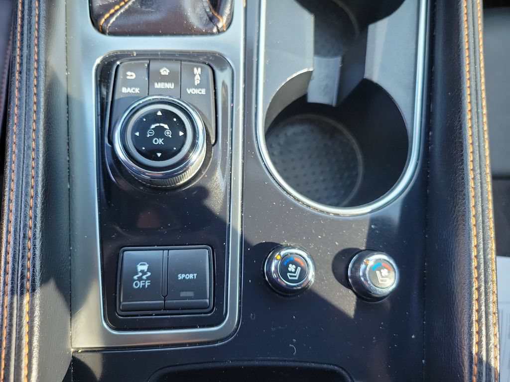 Used 2020 Nissan Maxima SR w/ Sport Mat Group FWD image 38