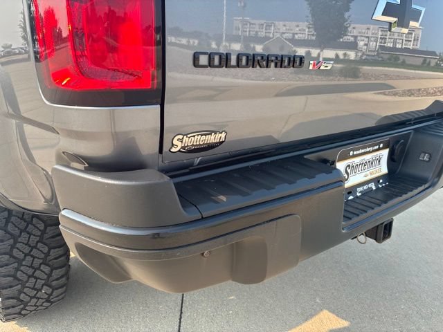 Used 2020 Chevrolet Colorado ZR2 w/ LPO, Premium Interior Package AWD/4WD image 28