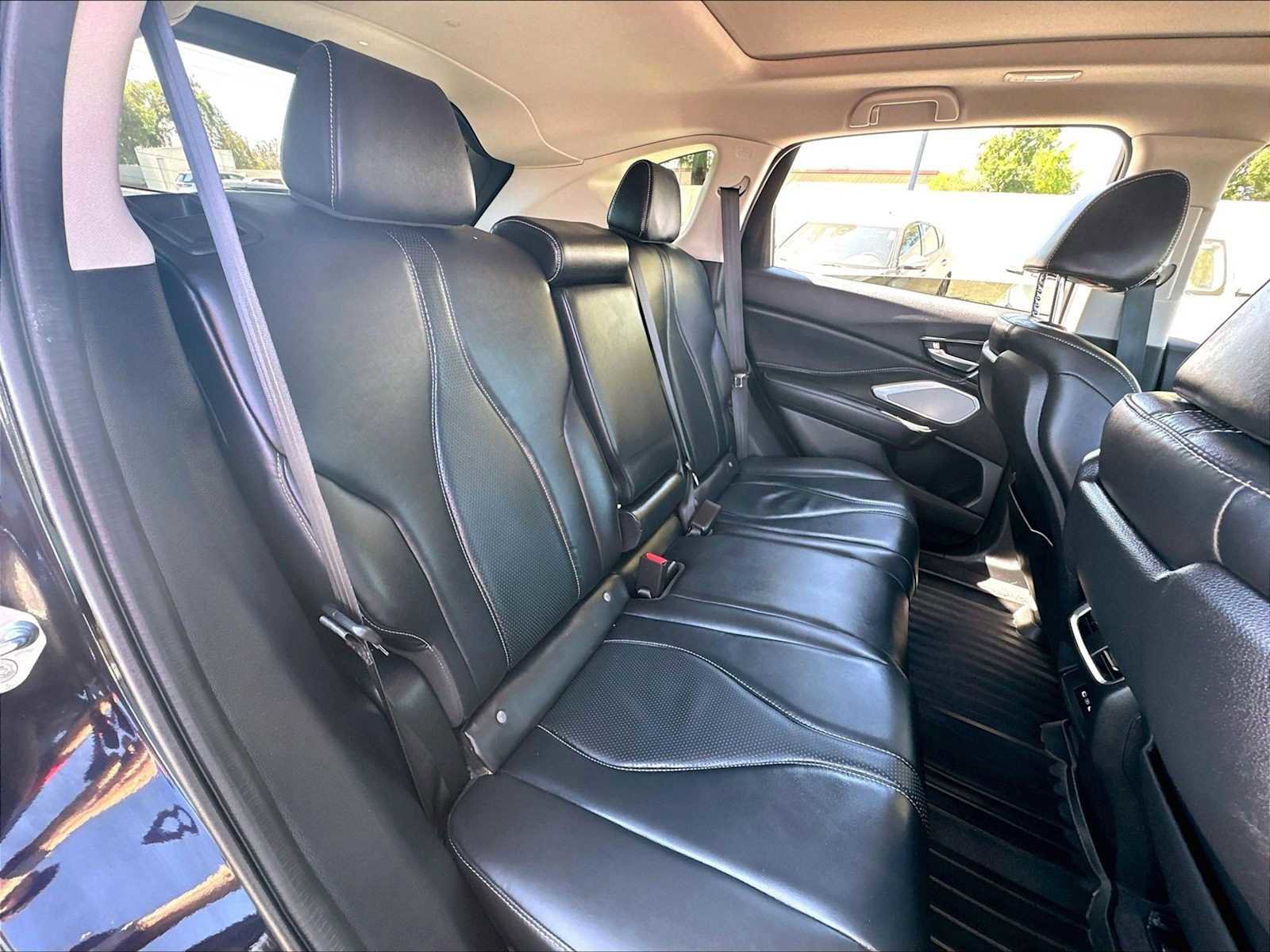 Used 2024 Acura RDX SH-AWD w/ Technology Package image 29