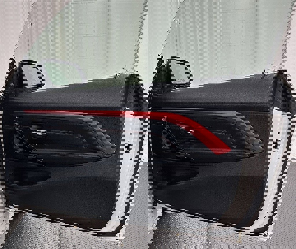 Used 2014 BMW 435i Convertible image 33