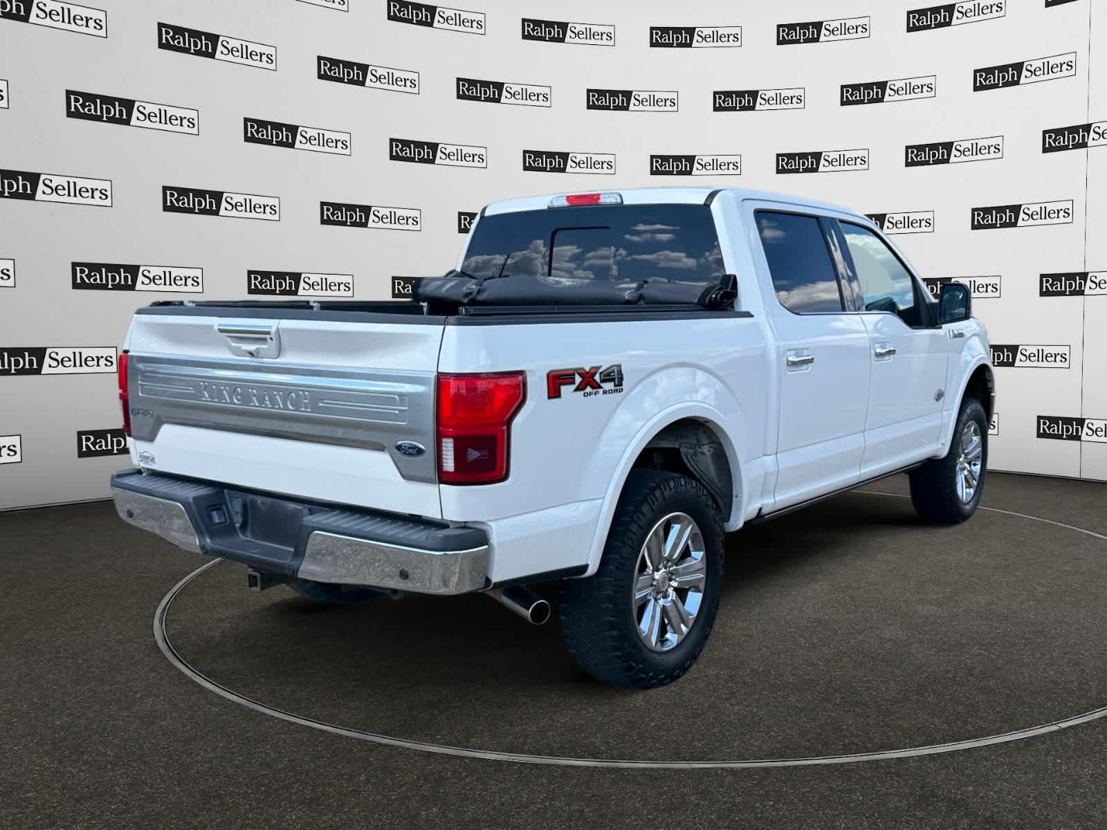 Used 2018 Ford F150 King Ranch w/ Equipment Group 601A Luxury AWD/4WD image 6