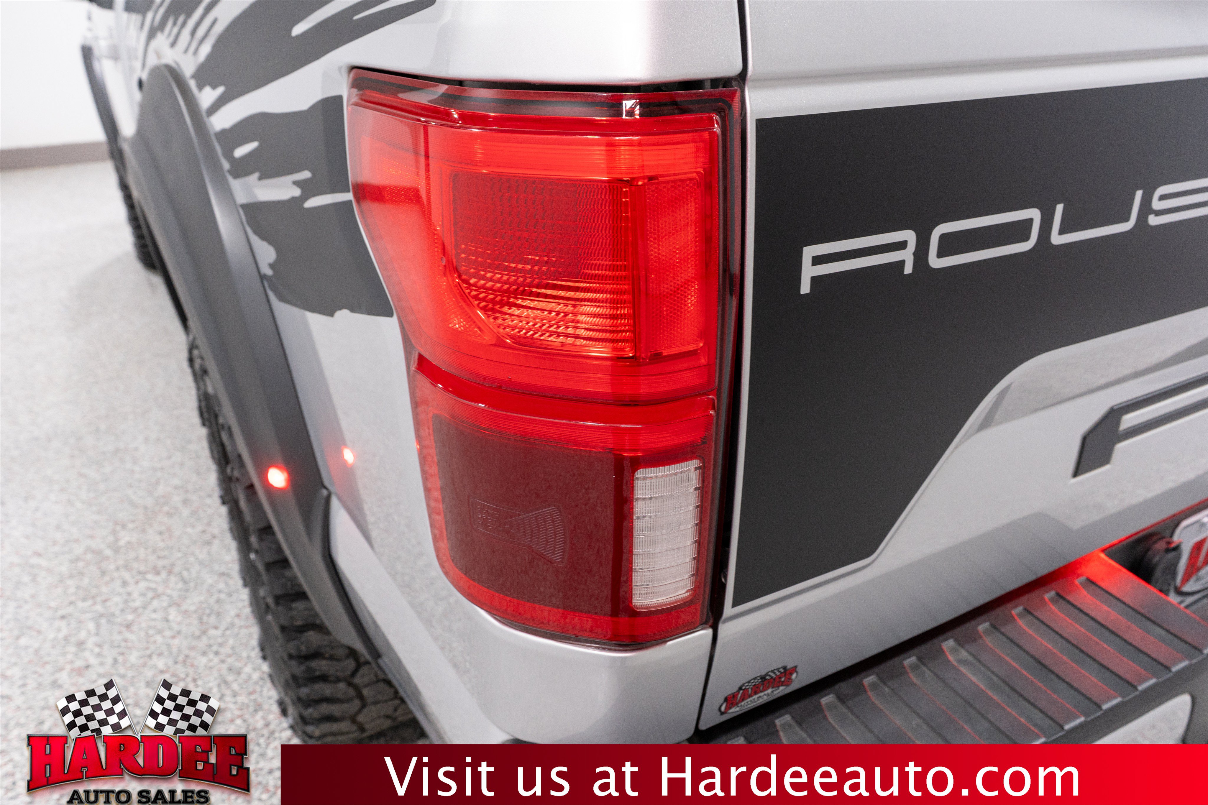 Used 2018 Ford F150 Lariat w/ Equipment Group 502A Luxury AWD/4WD image 10