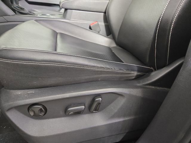 Used 2020 Volkswagen Atlas Cross Sport SE image 27