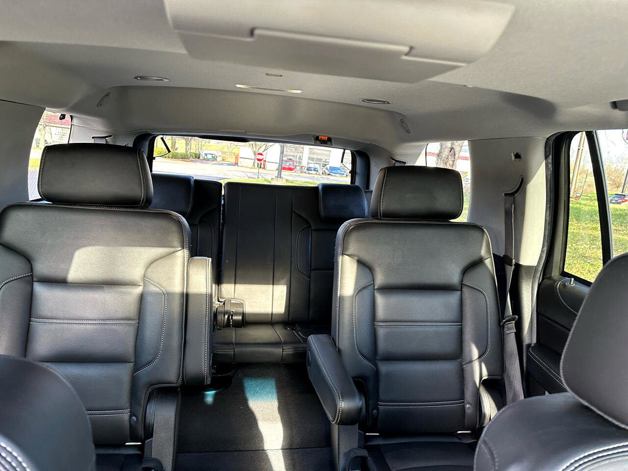 Used 2019 GMC Yukon Denali w/ Open Road Package image 16