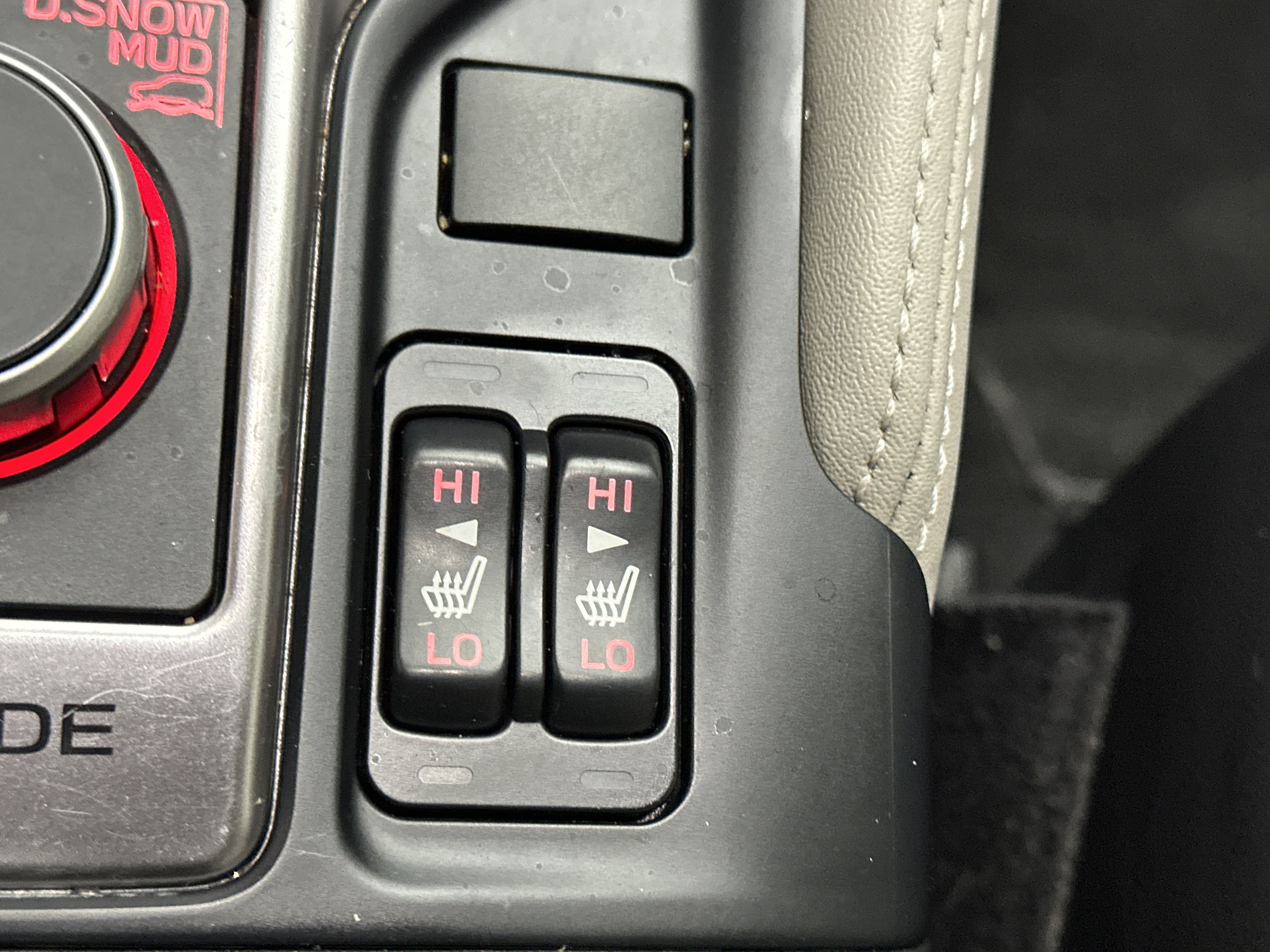 Used 2022 Subaru Forester Limited image 35