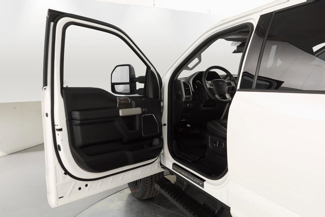 Used 2019 Ford F250 Lariat image 12