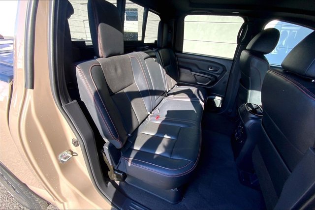Used 2021 Nissan Titan PRO-4X w/ Pro-4x Convenience Package AWD/4WD image 27