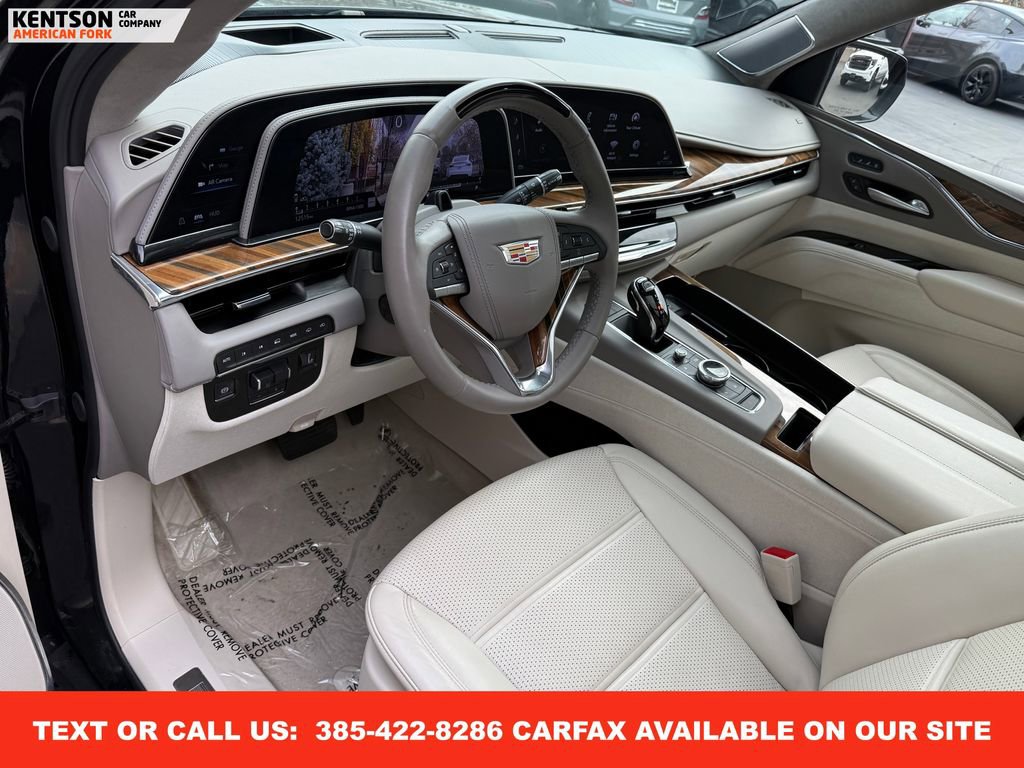 Used 2024 Cadillac Escalade Sport Platinum w/ LPO, ONYX Package image 36