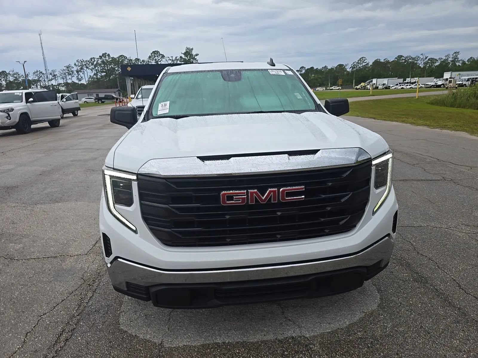 Used 2023 GMC Sierra 1500 Pro RWD image 4