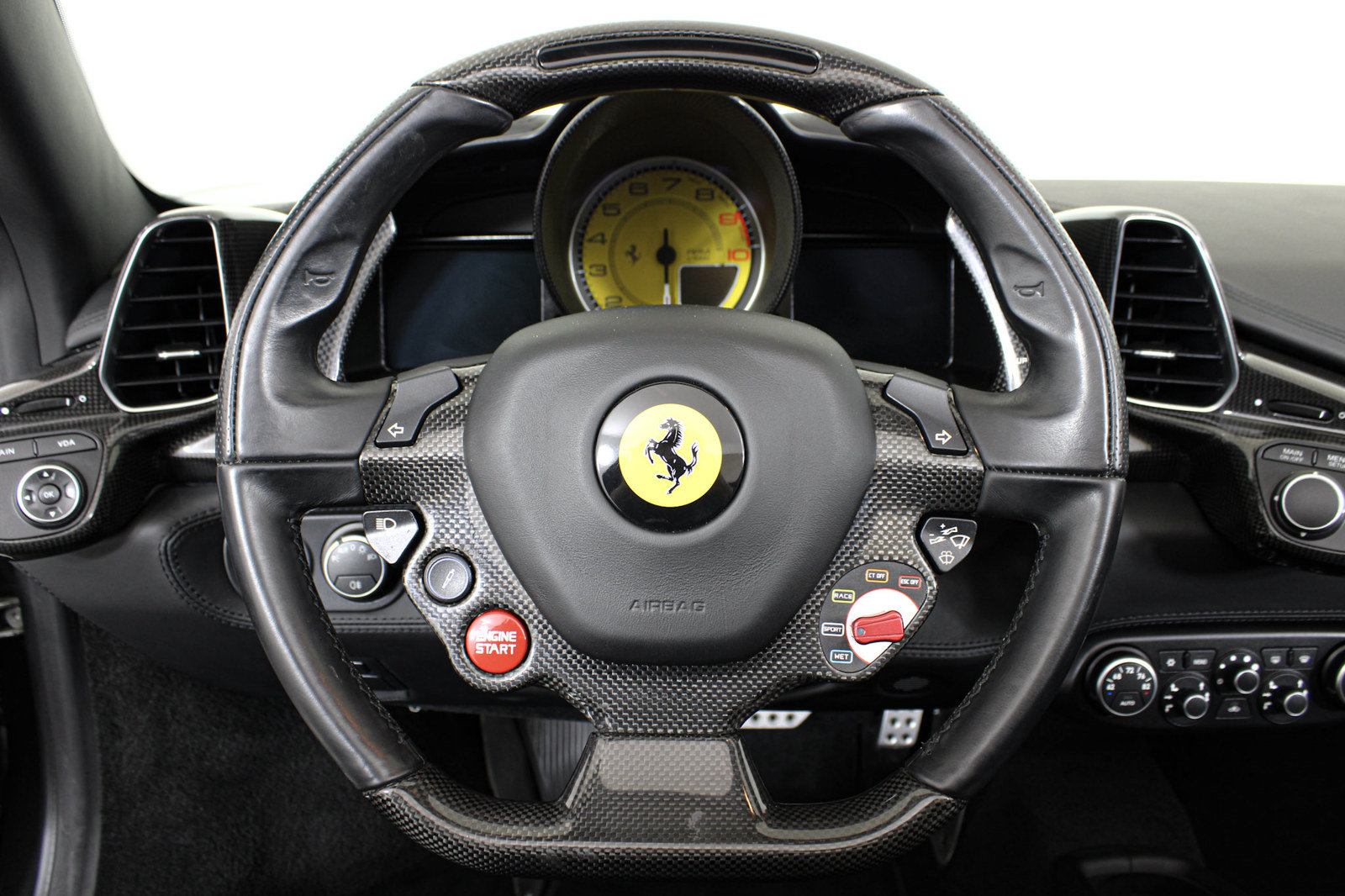Certified 2013 Ferrari 458 Spider RWD image 52