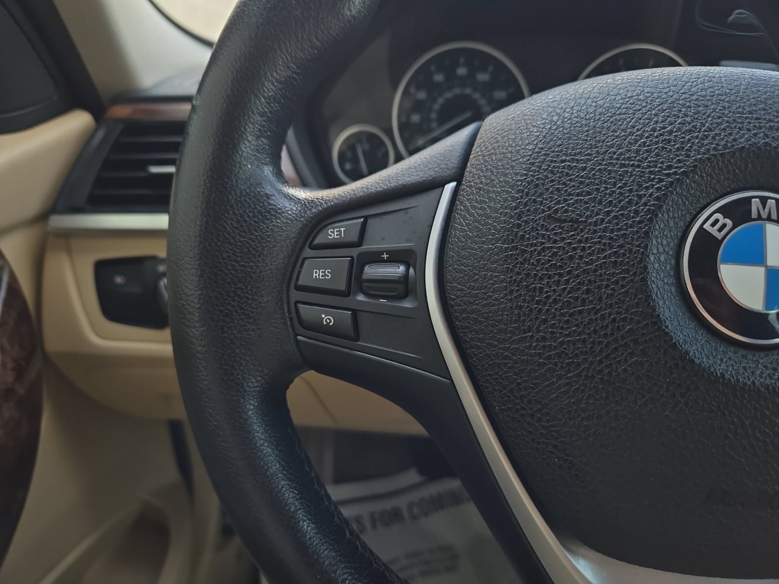 Used 2014 BMW 328i Sedan RWD image 19