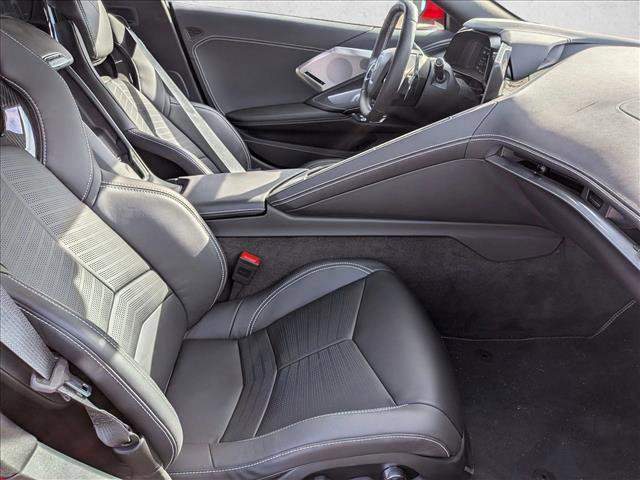 Used 2024 Chevrolet Corvette Stingray Preferred Cpe w/ Battery Protection Package image 19